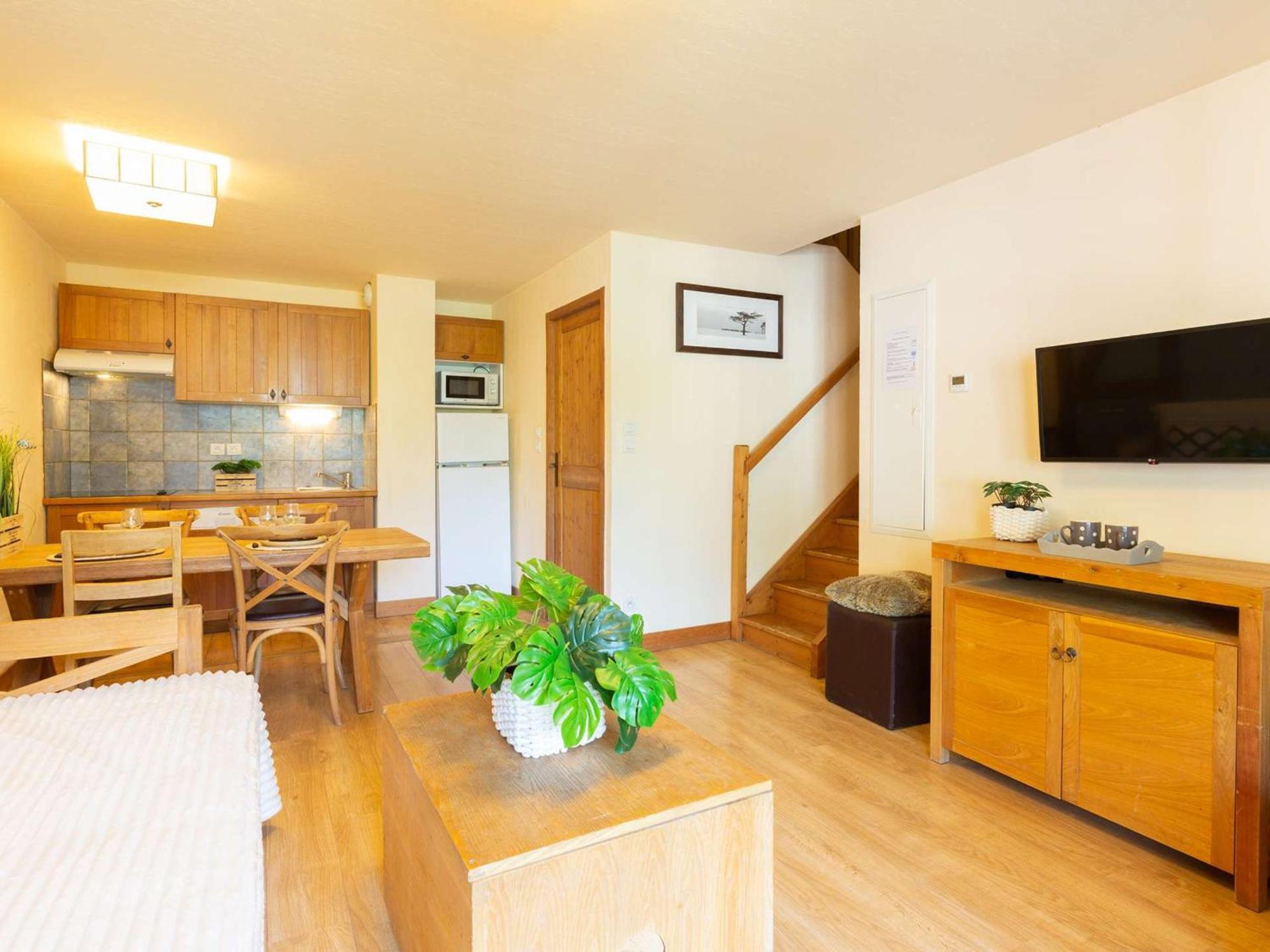 Appartement 10 Pers Avec Piscine, Sauna Et Parking En Centre-Ville De Saint-Lary-Soulan - Fr-1-296-394 Ngoại thất bức ảnh